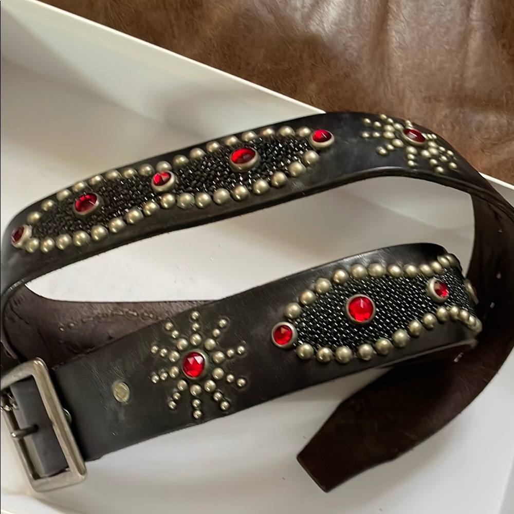 HTC Black Leather Red Crystal Jeweled Studded Stingray Peanut Rockabilly Belt 32 - Picture 6 of 10